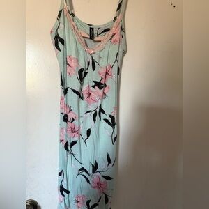 Ambrielle Floral Sleepwear Top with Lace Detail